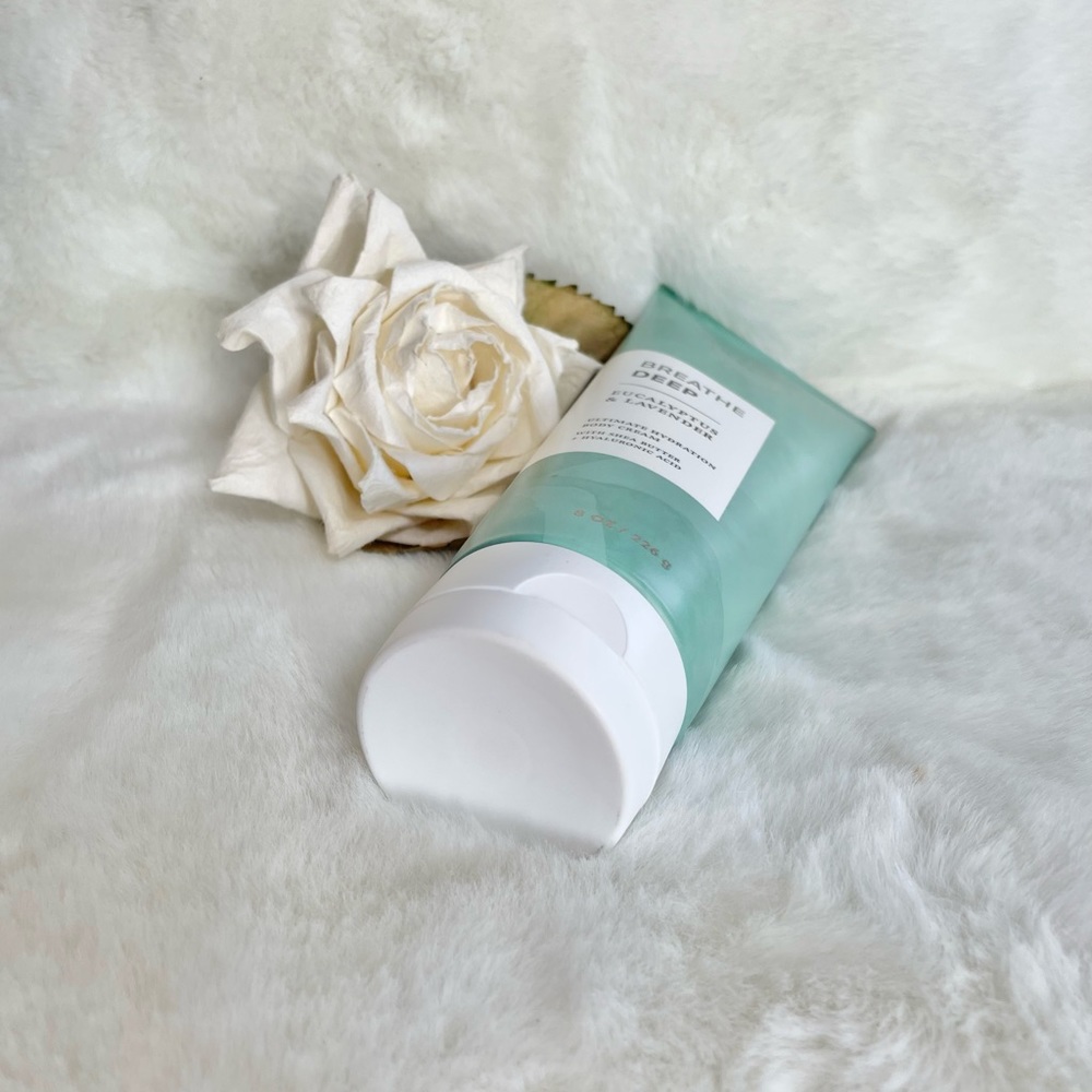 New w/tags BATH & BODY WORKS AROMA BREATHE DEEP EUCALYPTUS & LAVENDER BODY CREAM - Picture 3 of 3